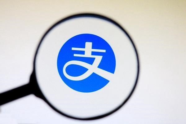 女人都是用什么交友软件聊天的？